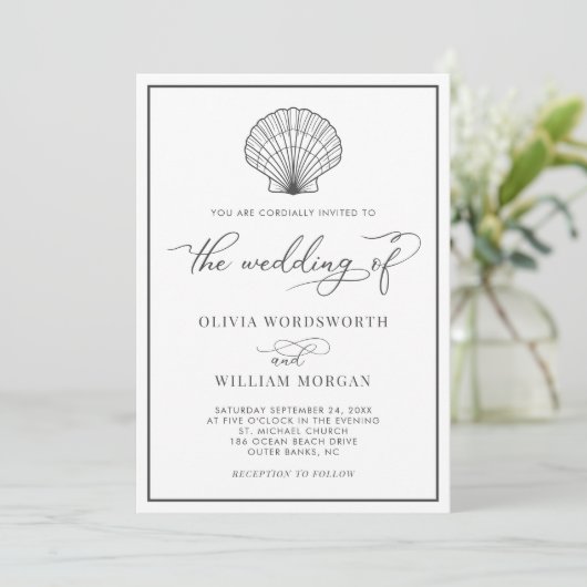 Beach Seashell Elegant Dark Gray Wedding Einladung (Stehend Vorderseite)