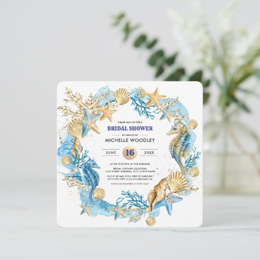 Beach | Seaside Seashells Brautparty Einladung (Stehend Vorderseite)
