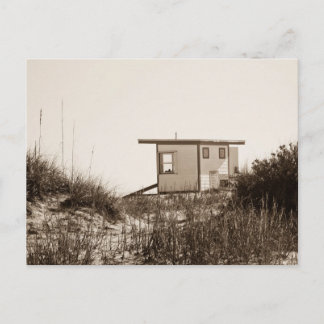 Beach Shack in Sepia Postkarte