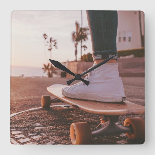 beach skating quadratische wanduhr (Vorderseite)