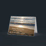 Beach Son & Daughter im Jura Karte<br><div class="desc">Glückliche Hochzeitskarte für Sohn und Tochter im Gesetz,  mit Wellen,  die beim Sonnenuntergang am Strand abstürzen,  und herzlichen Vers.</div>