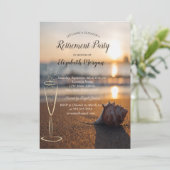 Beach Sunset Seashell Wine Glass Retirement Einladung (Stehend Vorderseite)
