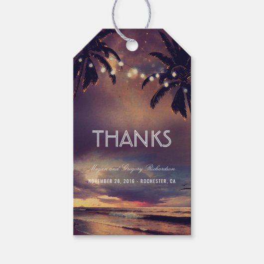 Beach Sunset String Lights Palms Wedding Geschenkanhänger (Vorderseite)