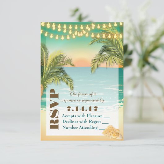 Beach Sunset Wedding RSVP Karte (Stehend Vorderseite)