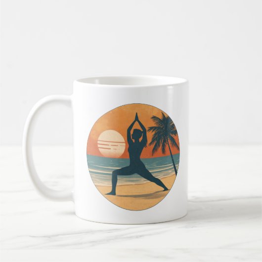 Beach Sunset Yoga Silhouette | Coastal Yogi Life Kaffeetasse (Links)