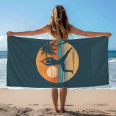 Beach Sunset Yoga Silhouette | Coastal Yogi Life Strandtuch