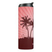 Beach Surfer individuelle Name tumbler Thermosbecher (Nach links gedreht)