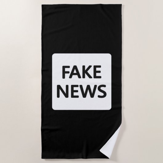 BEACH TOWEL - FAKE NEWS STRANDTUCH (Vorderseite)