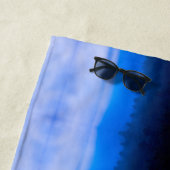 BEACH TOWEL mit blauer Bergkulisse Strandtuch (Beispiel)