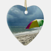 Beach Umbrella Heart Keramik Ornament (Rechts)