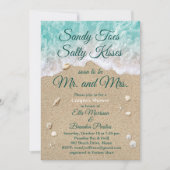 Beach Waves Sandy Toes Couple's Dusche Einladung (Vorderseite)