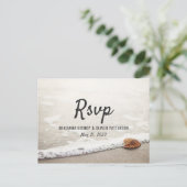 Beach Waves Wedding RSVP Einladungspostkarte (Stehend Vorderseite)