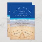 Beach Wedding 2 Hearts Sand Wedding Dark Blue Einladung (Vorne/Hinten)
