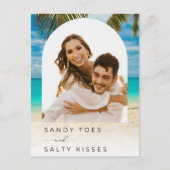 Beach Wedding Arch Foto Budget Save the Date Ankündigungspostkarte (Vorderseite)