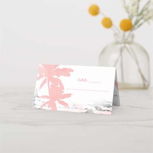 Beach Wedding Coral Palm Trees Platzkarte (Vorderseite)