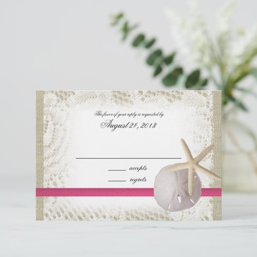 Beach Wedding Fuchsia Response Card RSVP Karte (Stehend Vorderseite)