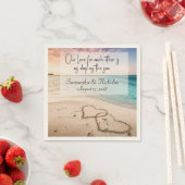 Beach Wedding Hearts in Sand Personalisiert Serviette (Beispiel)