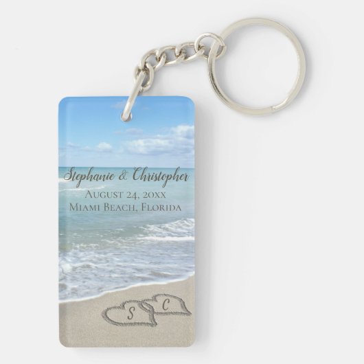 Beach Wedding Hearts in the Sand Elegant Schlüsselanhänger (Rückseite)