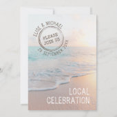 Beach Wedding Passport Briefmarke bei Zuhause Einladung (Rückseite)