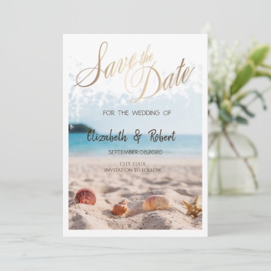 Beach Wedding, Sand, Seashells Save the Date (Stehend Vorderseite)