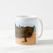 Beached Shipwreck Kaffeetasse (VorderseiteRechts)