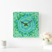 Beachy Blue und Green Clay Art Quadratische Wanduhr (Zuhause)