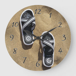 Beachy Flip Flops Große Wanduhr