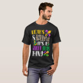 Beads & Bling It's A Mardi Gras Thing Mardi Gras C T-Shirt (Vorne ganz)
