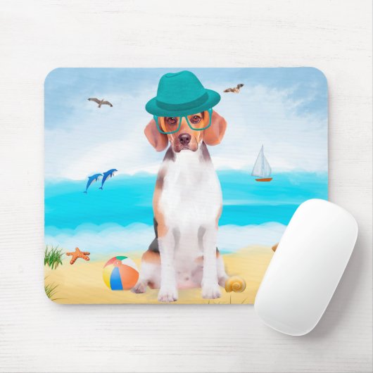 Beagle Dog on Beach Mousepad (Mit Mouse)