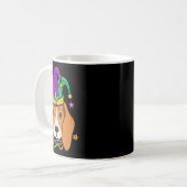 Beagle-Gesicht tragen Mardi Gras Beads Jester Hat Kaffeetasse (Vorderseite Links)