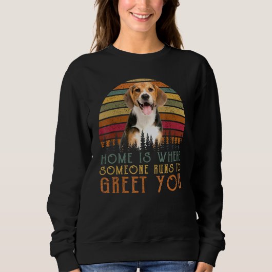 Beagle Hund freut sich über Freundschaft Sweatshirt (Vorderseite)