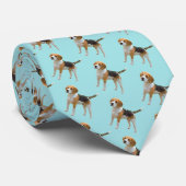 Beagle Hund mit hellblauem Hintergrund Krawatte (Gerollt)