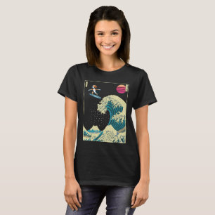 Beagle Hund Surfen auf einer Kanagawa Wave Japanis T-Shirt