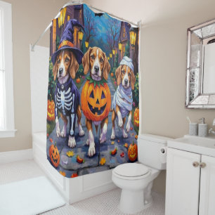 Beagle-Hunde beim Trick-or-Treat in Halloween-Kost Duschvorhang