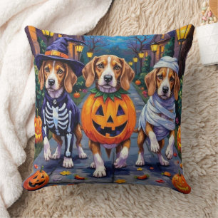 Beagle Hunde Trick-or-Treating in Halloween-Kostüm Kissen