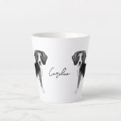 Beagle-Hundedesign in Schwarz-Weiß mit Namen Milchtasse (Vorderseite)