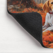 Beagle im Herbst Leaves Fall Inspiriert Mousepad (Ecke)