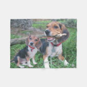 Beagle-Mama-u. Welpen-Kauen-Zeit-Fleece-Decke Fleecedecke (Vorderseite (Horizontal))