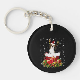 Beagle Reindeer präsentiert Weihnachtsgeschenk Schlüsselanhänger