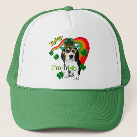 Beagle St Patrick's Day Truckerkappe (Vorderseite)