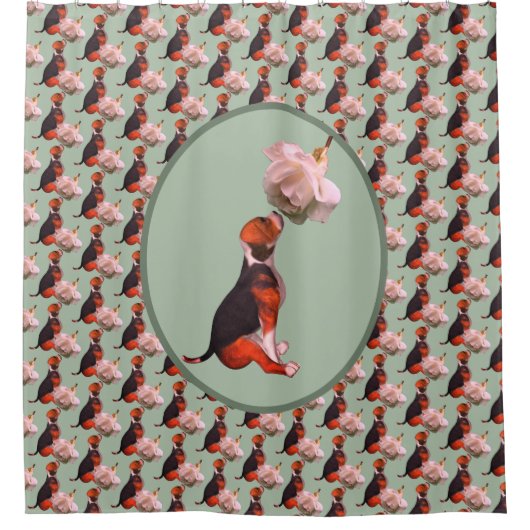 Beagle Welpe White Rose Duschvorhang (Vorderseite)