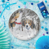 Beagle Welpen im Schneewald Pappteller (Party)