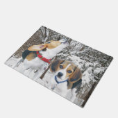Beagle-Welpensnowy-Holz-Tür-Matte Fußmatte (Schrägansicht)