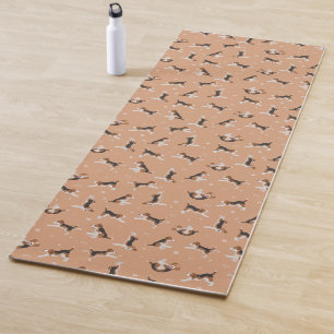 Beagle-Yoga-Pose Yogamatte