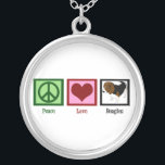 Beagles für eine friedliche Liebe Versilberte Kette<br><div class="desc">Ein Friedenszeichen,  ein Herz und ein niedlicher Beagle. Ich Liebe dieses hübsche Hundegenuss für Beagle Besitzer.</div>