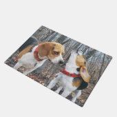 Beagles in der Holz-Tür-Matte Fußmatte (Schrägansicht)