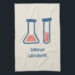 Beaker & Test Tube Science Theme Geschirrtuch<br><div class="desc">Küchenhandtuch mit niedlichem zeichn eines Reagenzglases und eines Bechers. Ideal für Wissenschaftsliebhaber.</div>