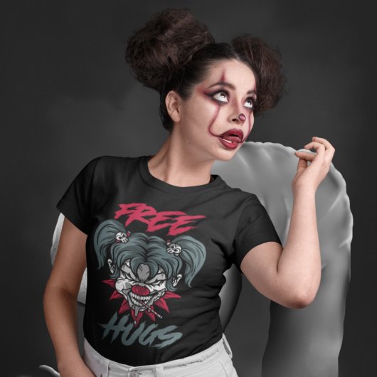 Beängstigende Clownfreie Hugs T-Shirt