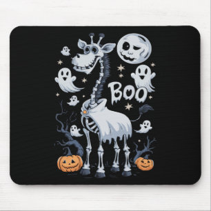 Beängstigende Giraffe im Ghosts Halloween Mousepad