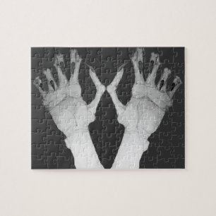 Beängstigende grauenhafte Monsterhänder Puzzle